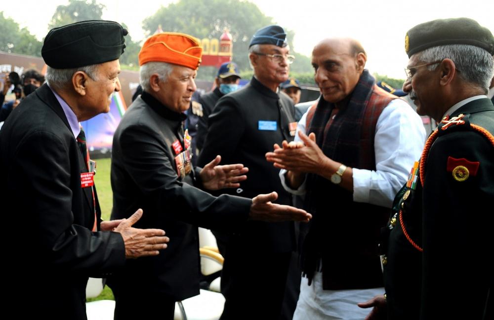 The Weekend Leader - 1971 war showed India's commitment to humanity: Rajnath